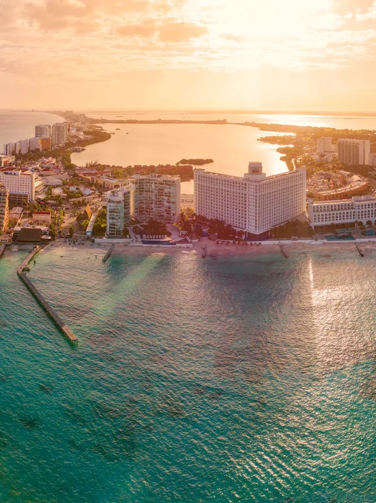 Cancún Hover